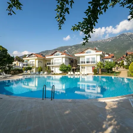 Ovacik Aqua, 4 Yatak Odali, 10 Kisilik Tripleks Muestakil Villa , Ortak Havuzlu Βίλα *
