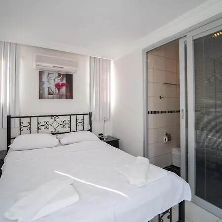 Βίλα Ovacik Aqua, 4 Yatak Odali, 10 Kisilik Tripleks Muestakil Villa , Ortak Havuzlu *