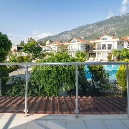 Ovacik Aqua, 4 Yatak Odali, 10 Kisilik Tripleks Muestakil Villa , Ortak Havuzlu Βίλα